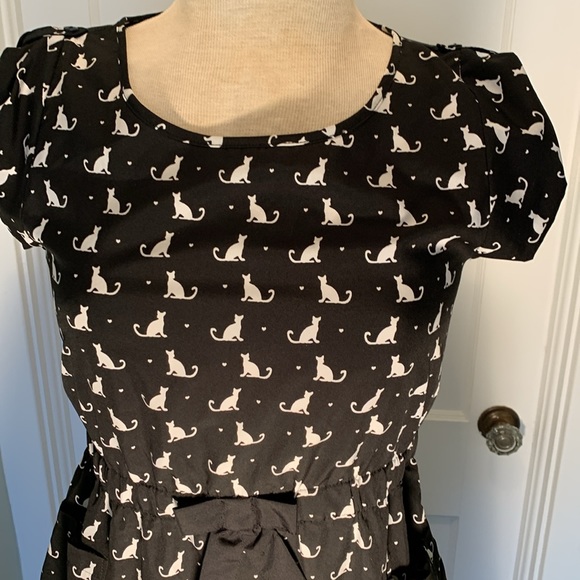 Excellent Condition Girl’s Faded Glory Black & White Cat Dress XL (14-16) 🐈⬛ - Picture 1 of 7
